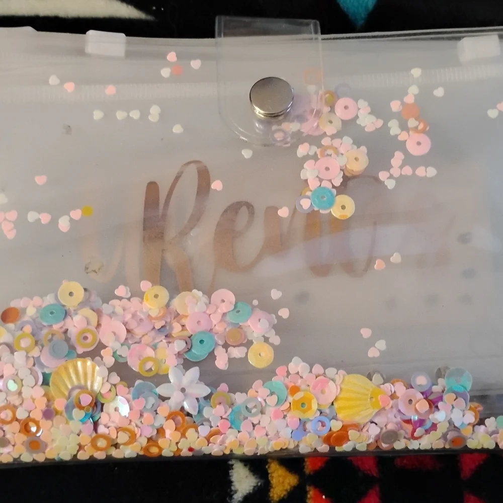 N/A money envelope